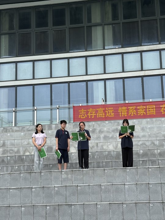 3abbec3ca98b41f39779bcd1df12d516.jpg